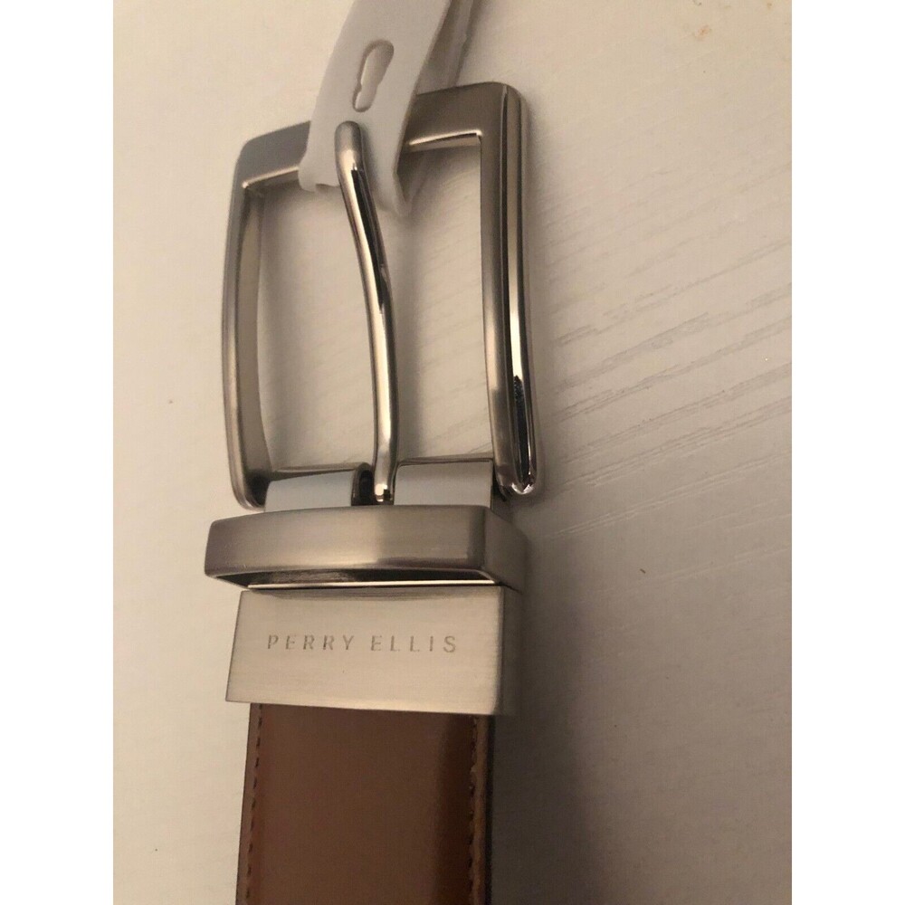 Perry Ellis Men's Portfolio Reversible Tan 280 Belt Size 44 New w/ Tag MSRP $47